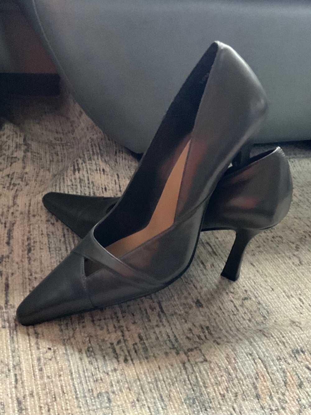 Terry Lewis Classic Luxuries Leather High Heels Pumps Charcoal Gray